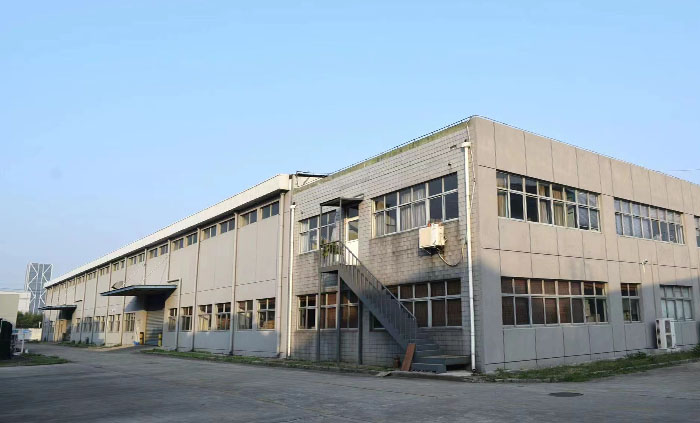 大型激光切割加工-大功率-火焰-厚板-常州軍恒源金屬材料有限公司